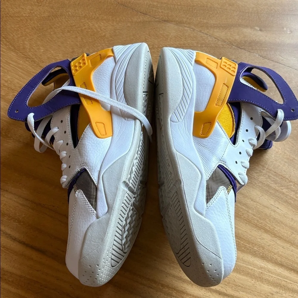 Nike like new