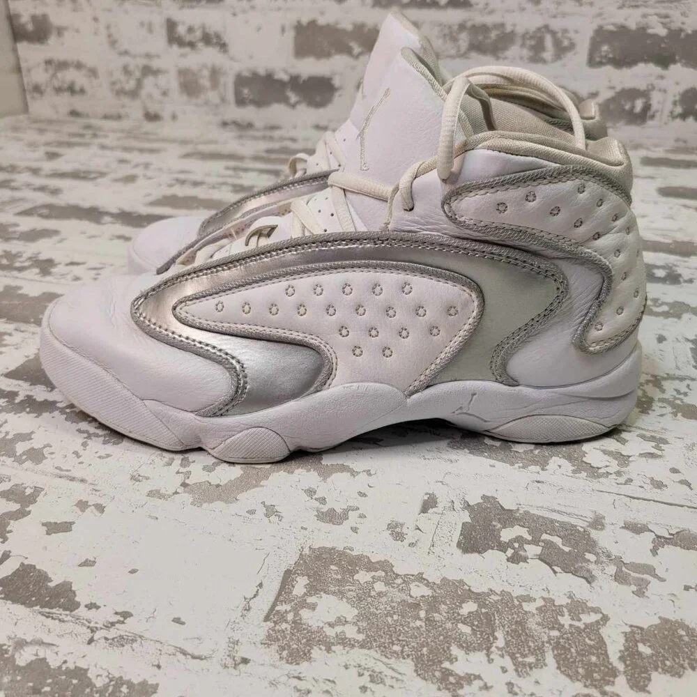 Nike great used