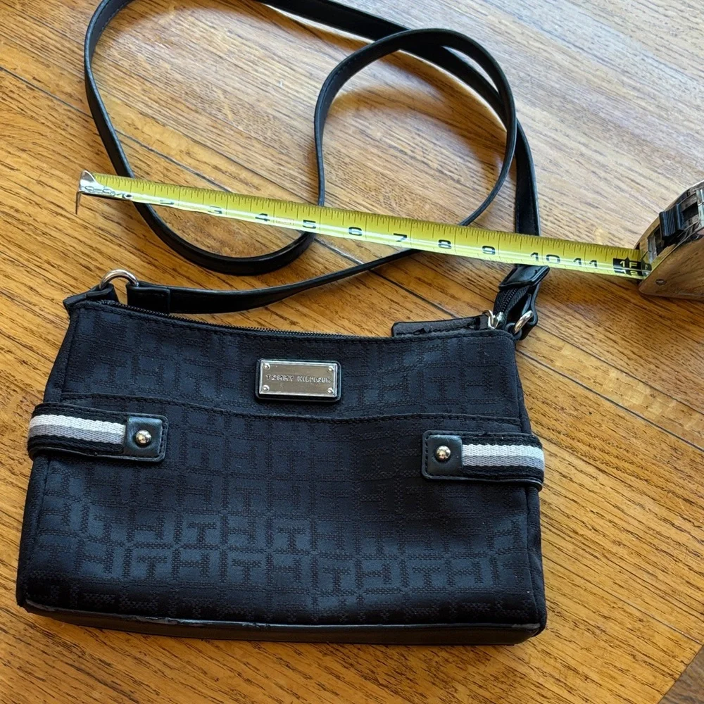 Tommy Hilfiger compact crossbody