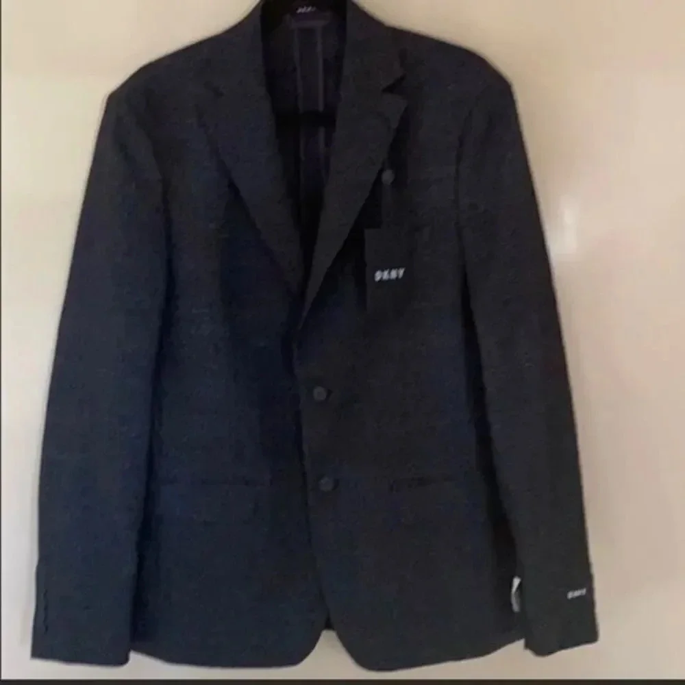 Dkny blazer description