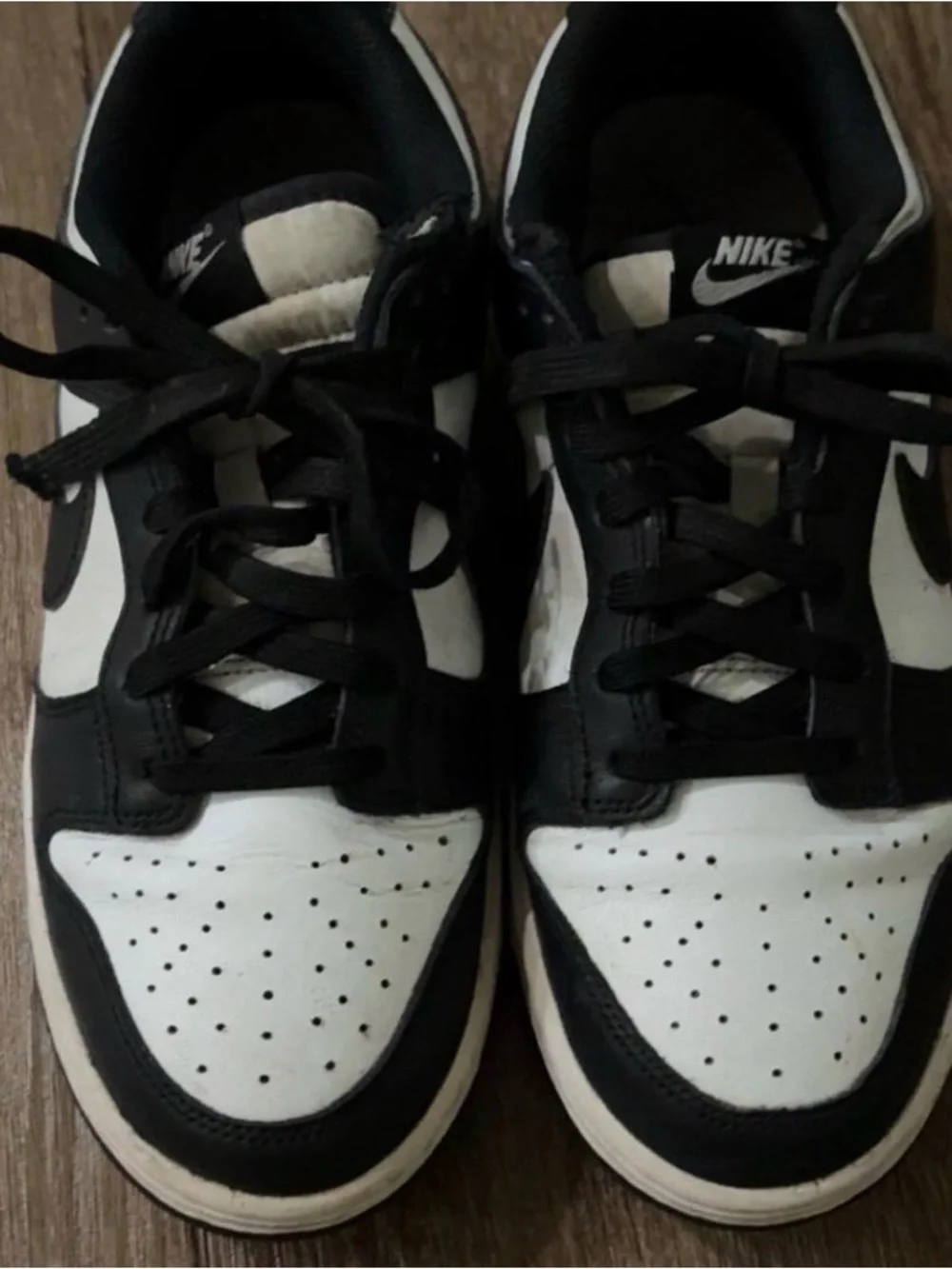 Nike black white
