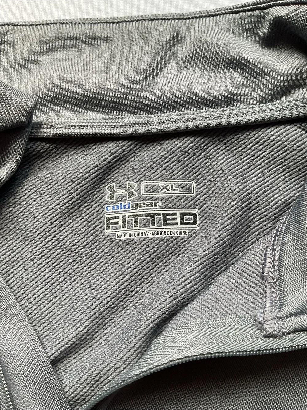 Under Armour Gray ColdGear Fitted 1/4 Zip Pullover XL- Gray
