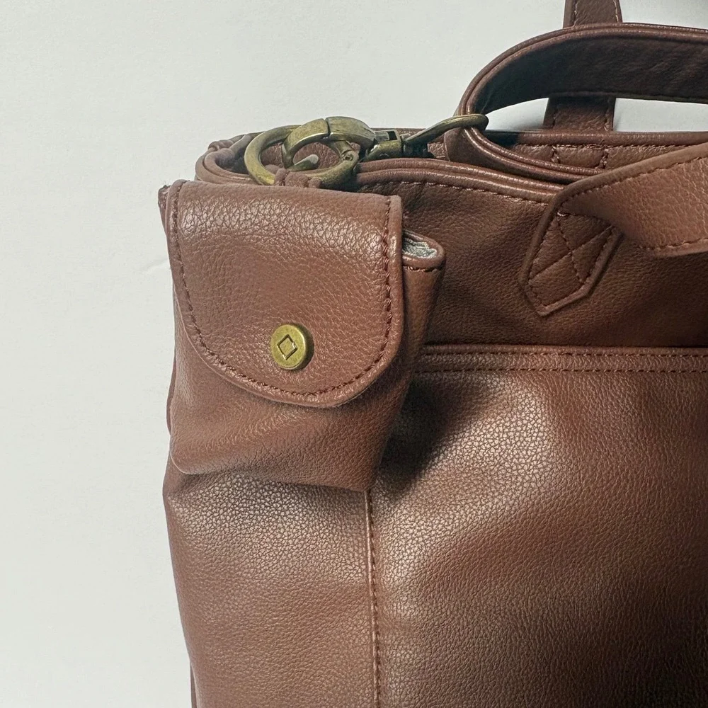Thirty-One Around Town Tote & Tapered Pouch Set Cappuccino Smooth Pebble Vegan