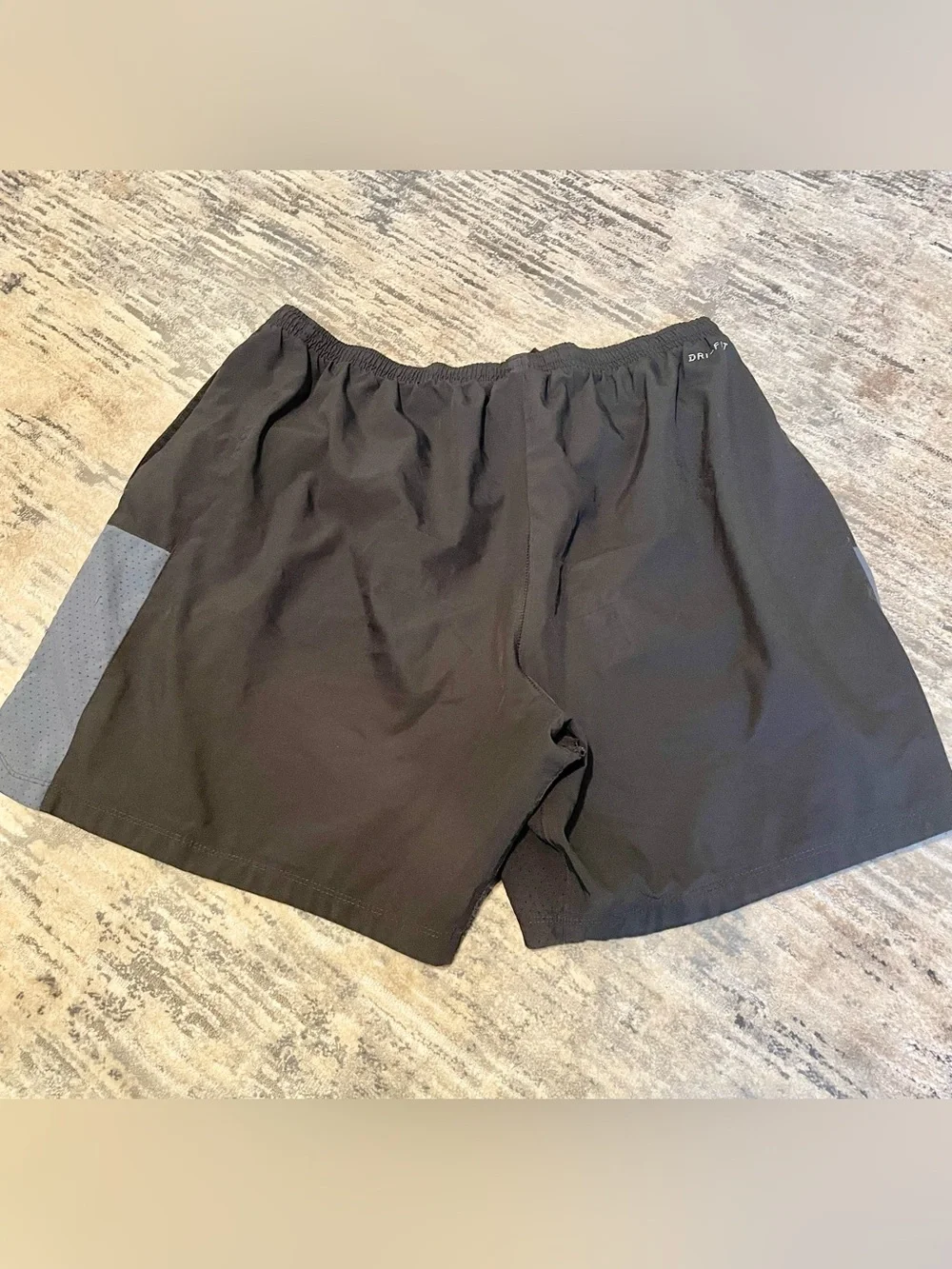 Nike men black