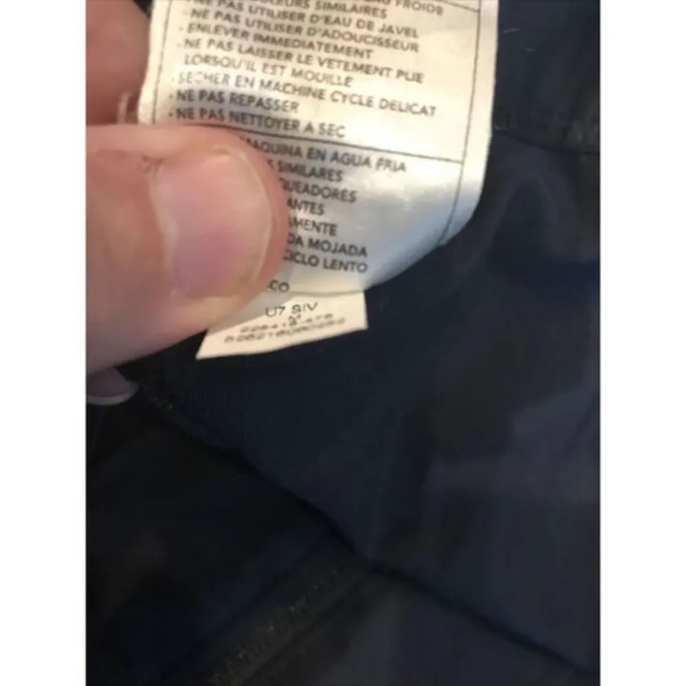 Nike Women's Light Weight Full Zip Soccer Jacket Medium Navy‎ Blue