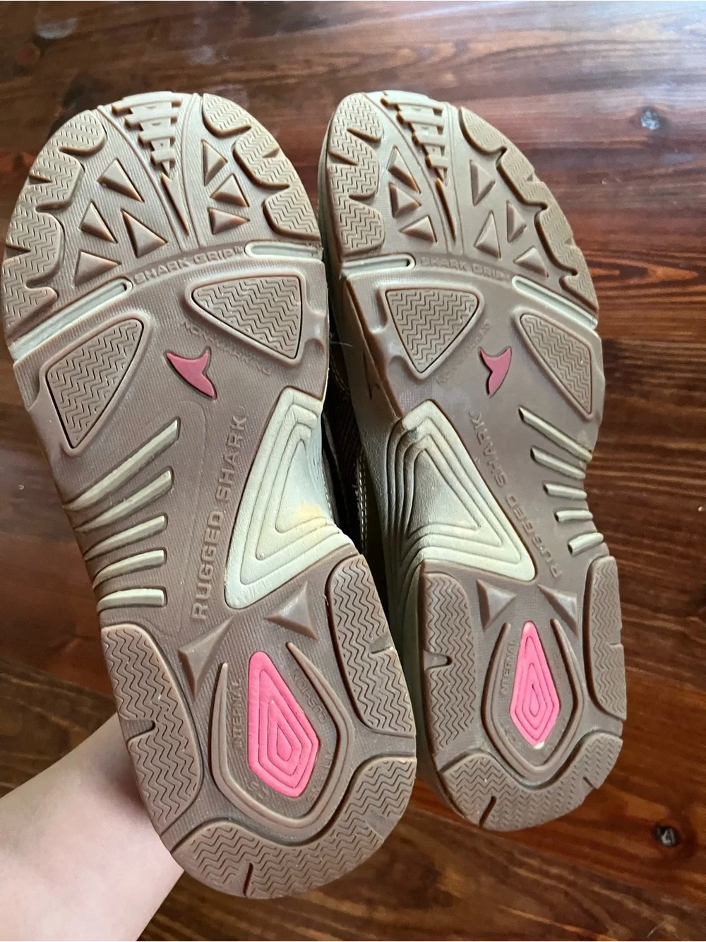 Rugged Shark easy slip