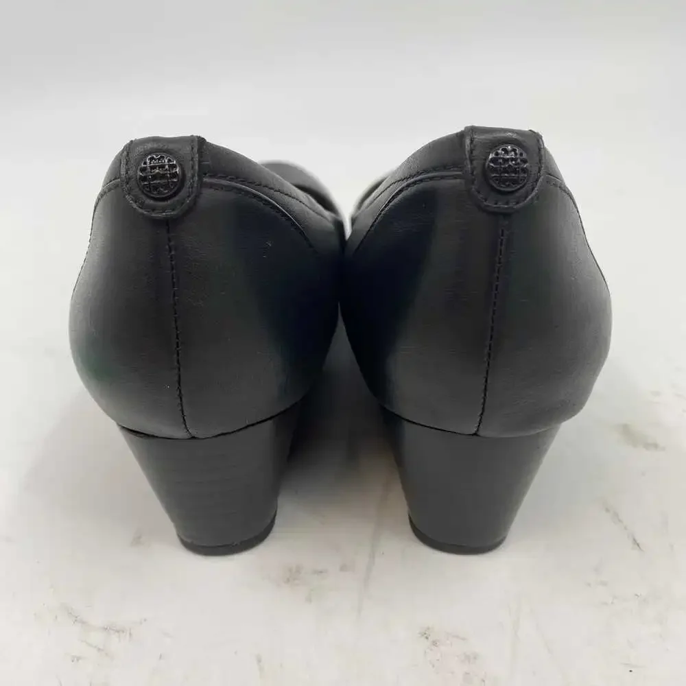 Clarks step into