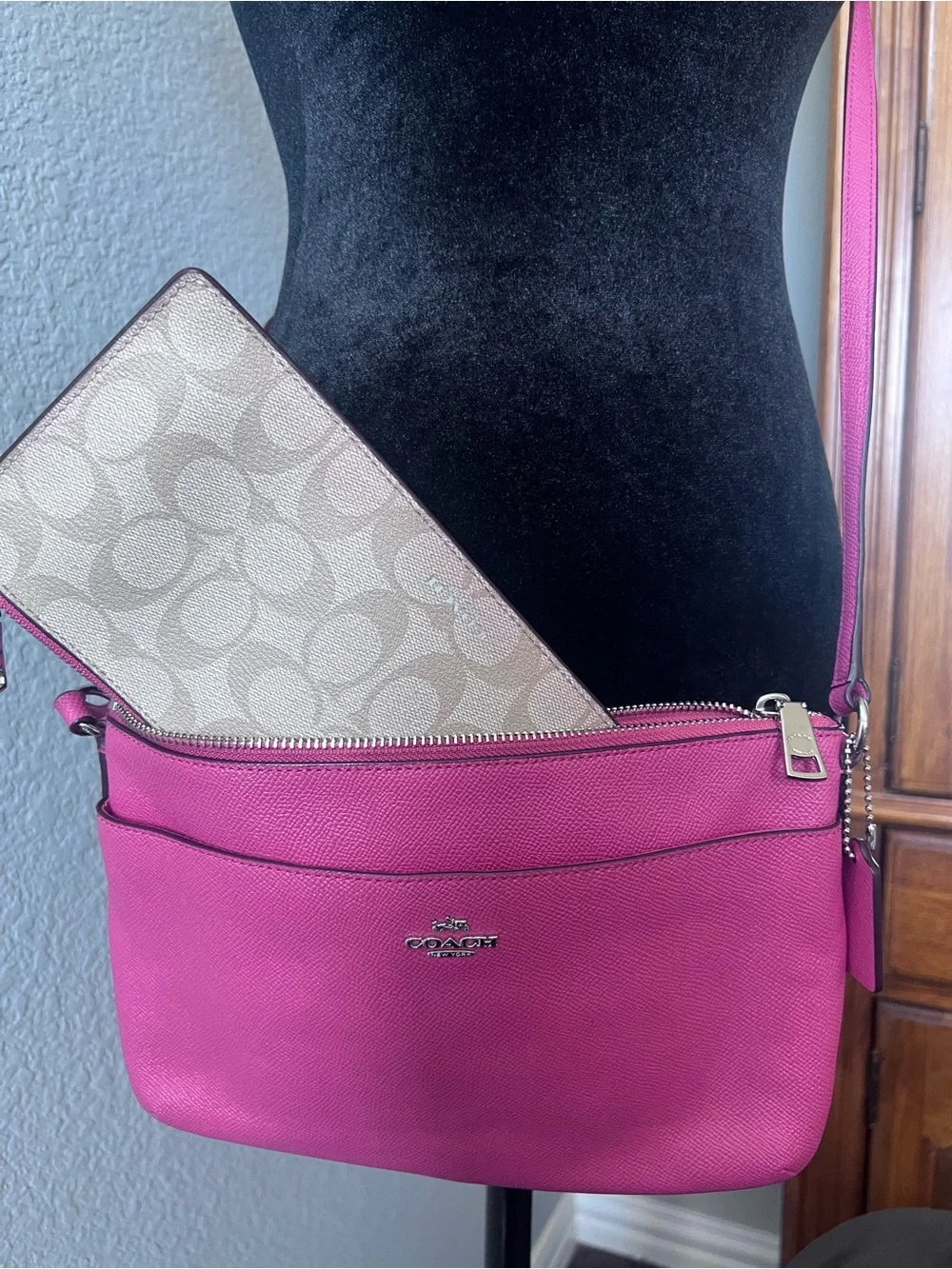 Coach F57788 Bright Fuschia/Saddle CRSGN LTH EW POP Crossbody w/matching wallet