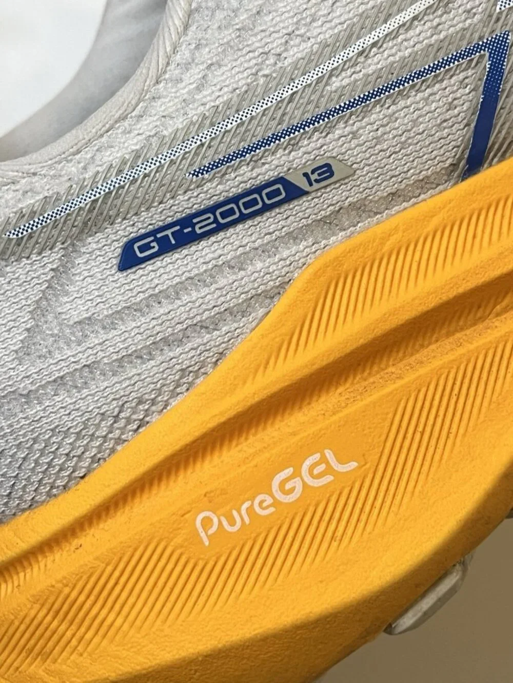 Asics details •brand