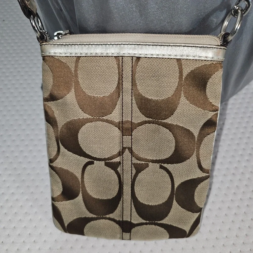 Coach Signature Jacquard Crossbody Shoulder Bag L05N-4680 Canvas/Leather 8.5