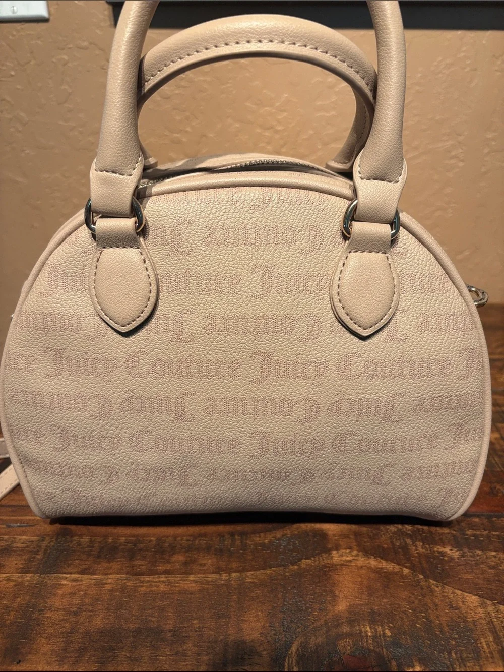 Juicy Couture chic dome