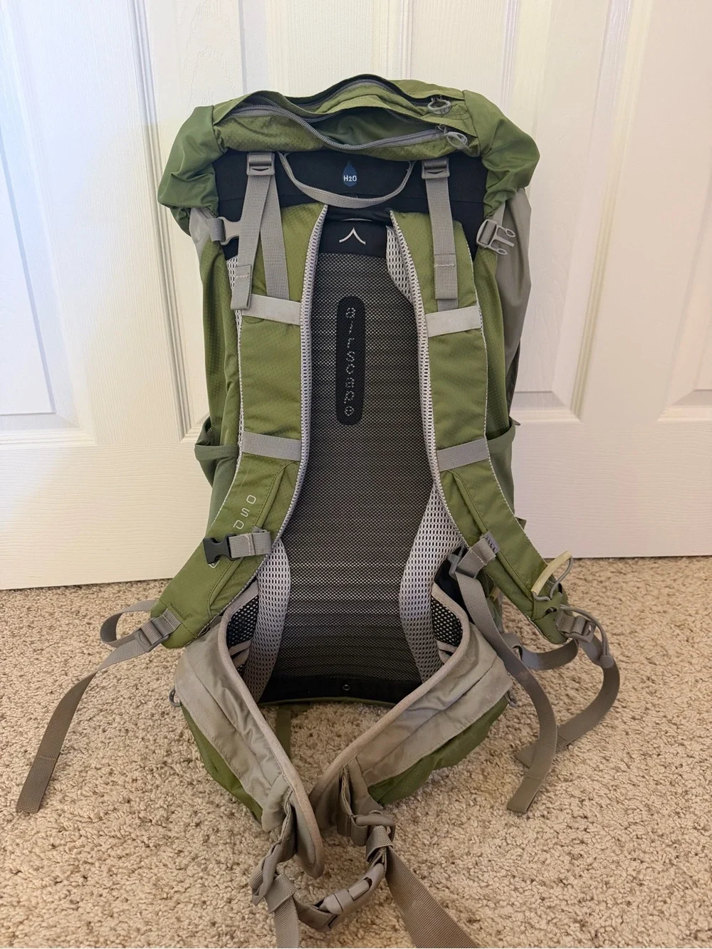 OSPREY rugged pack