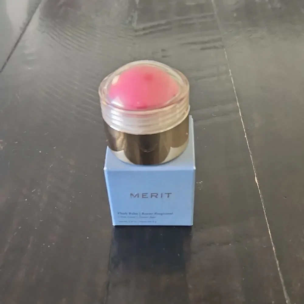 Merit packaging either bright
