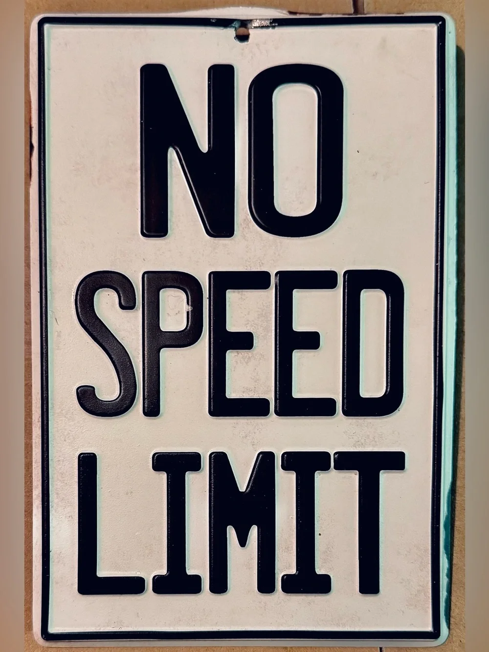 Amazon bold “no