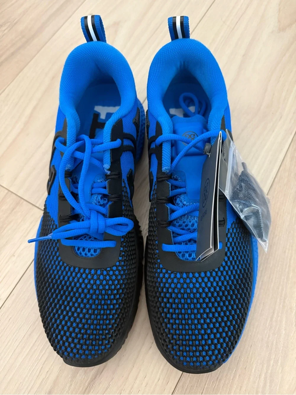 G/FORE breathable knit