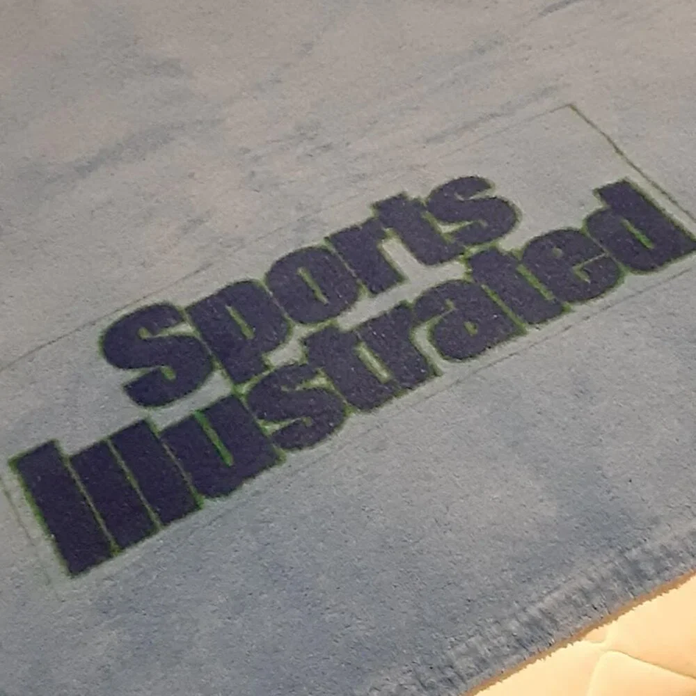 COPY - Sports Illustrated Terry Cloth Towel- Xtra Large - Blue
