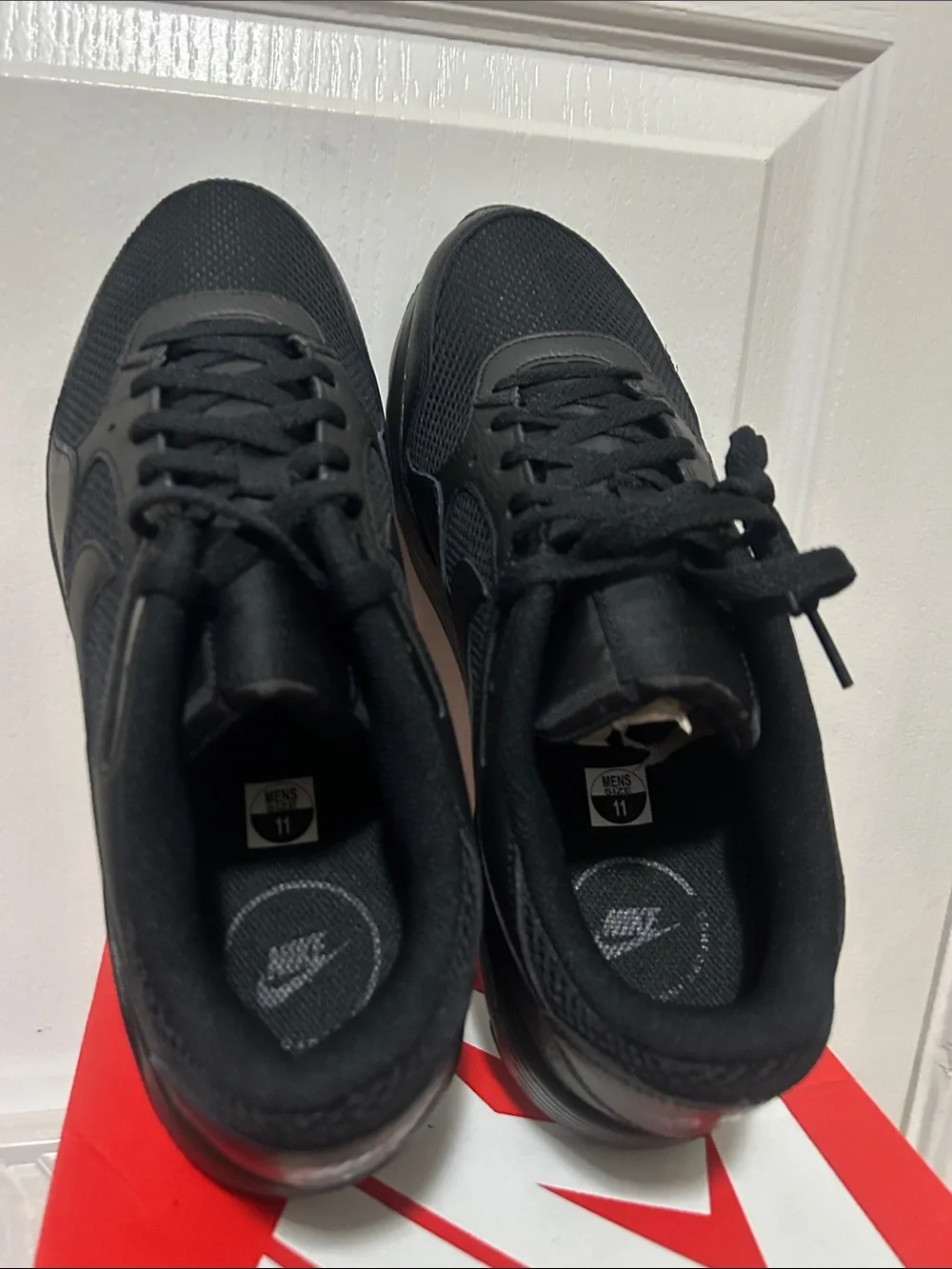 Nike all black