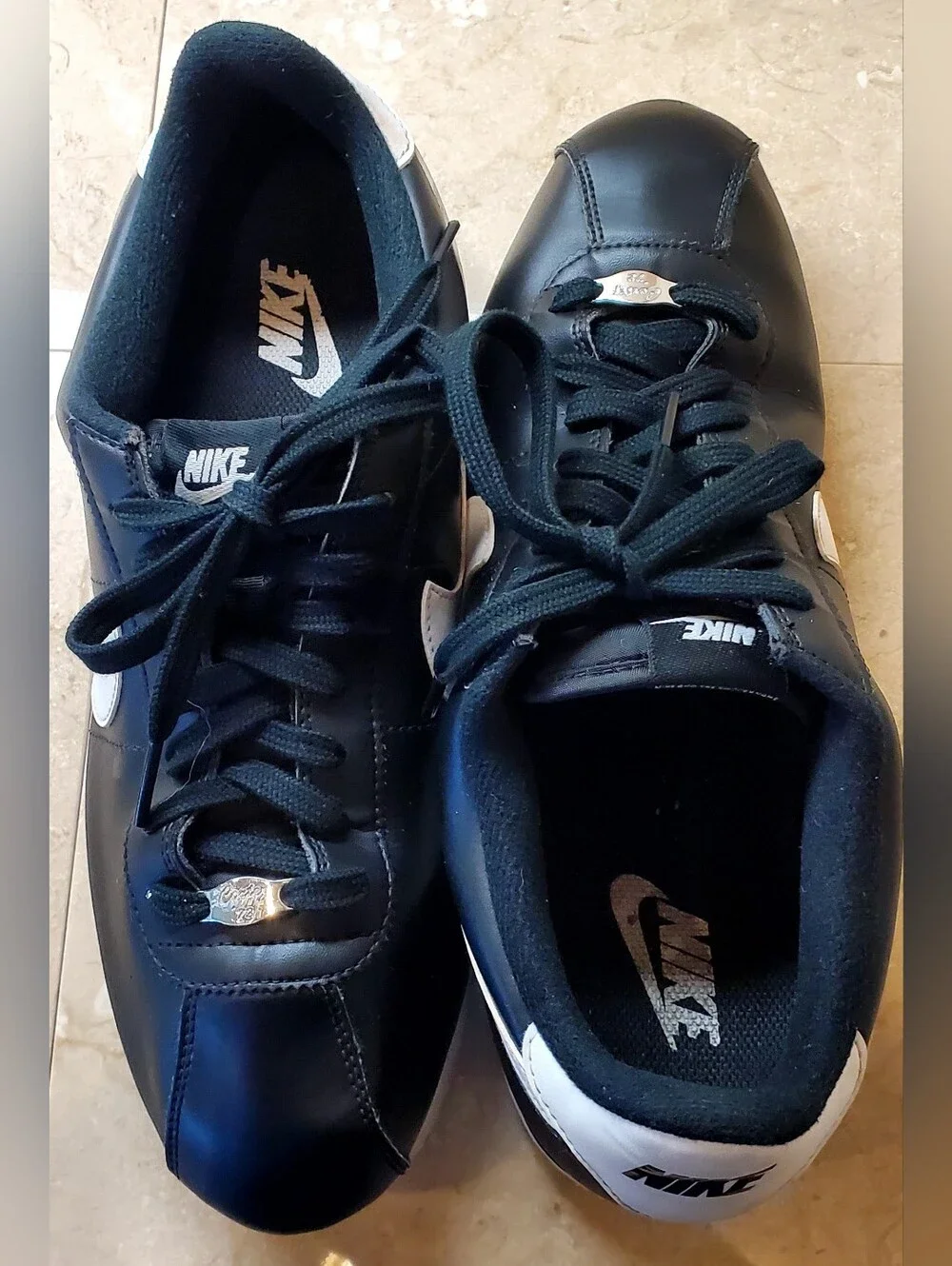Nike men’s low