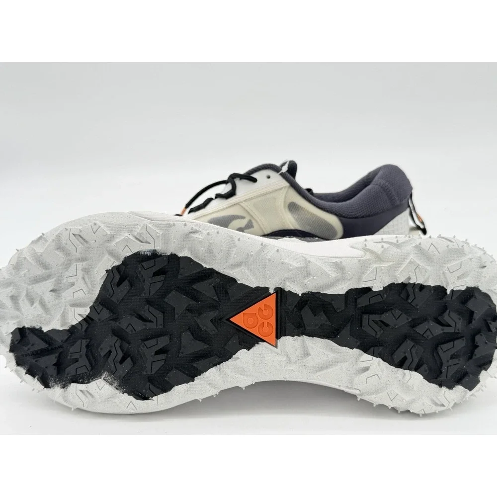 Size 10- Nike ACG Mountain Fly 2 Low Trail Hiking Shoes White Black DV7903-001