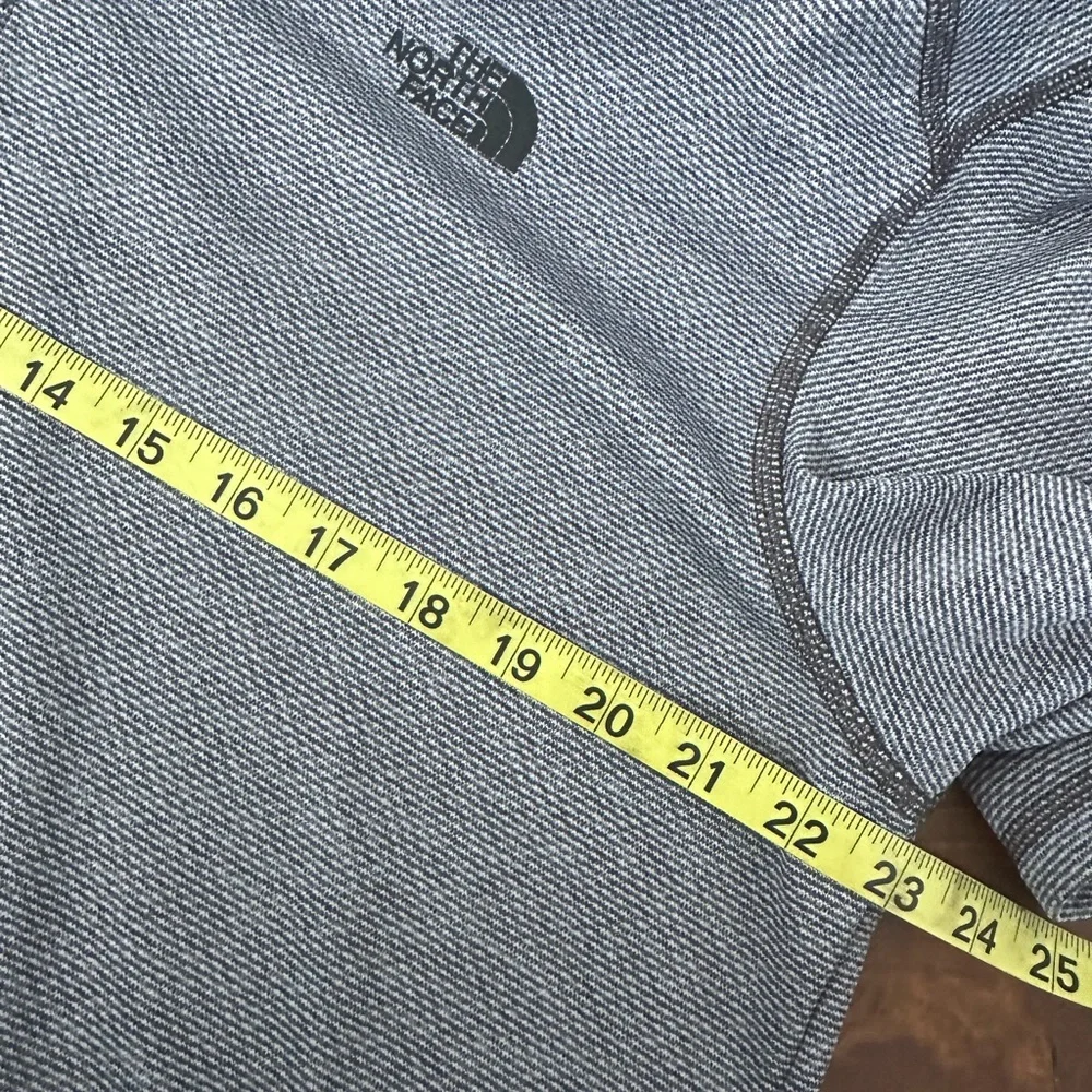 The North Face gray flashdry‎ polo shirt men’s size XL