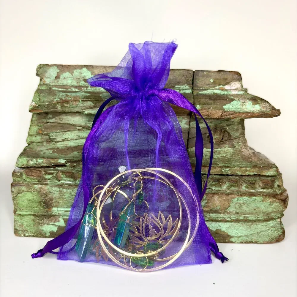 Handmade green aura