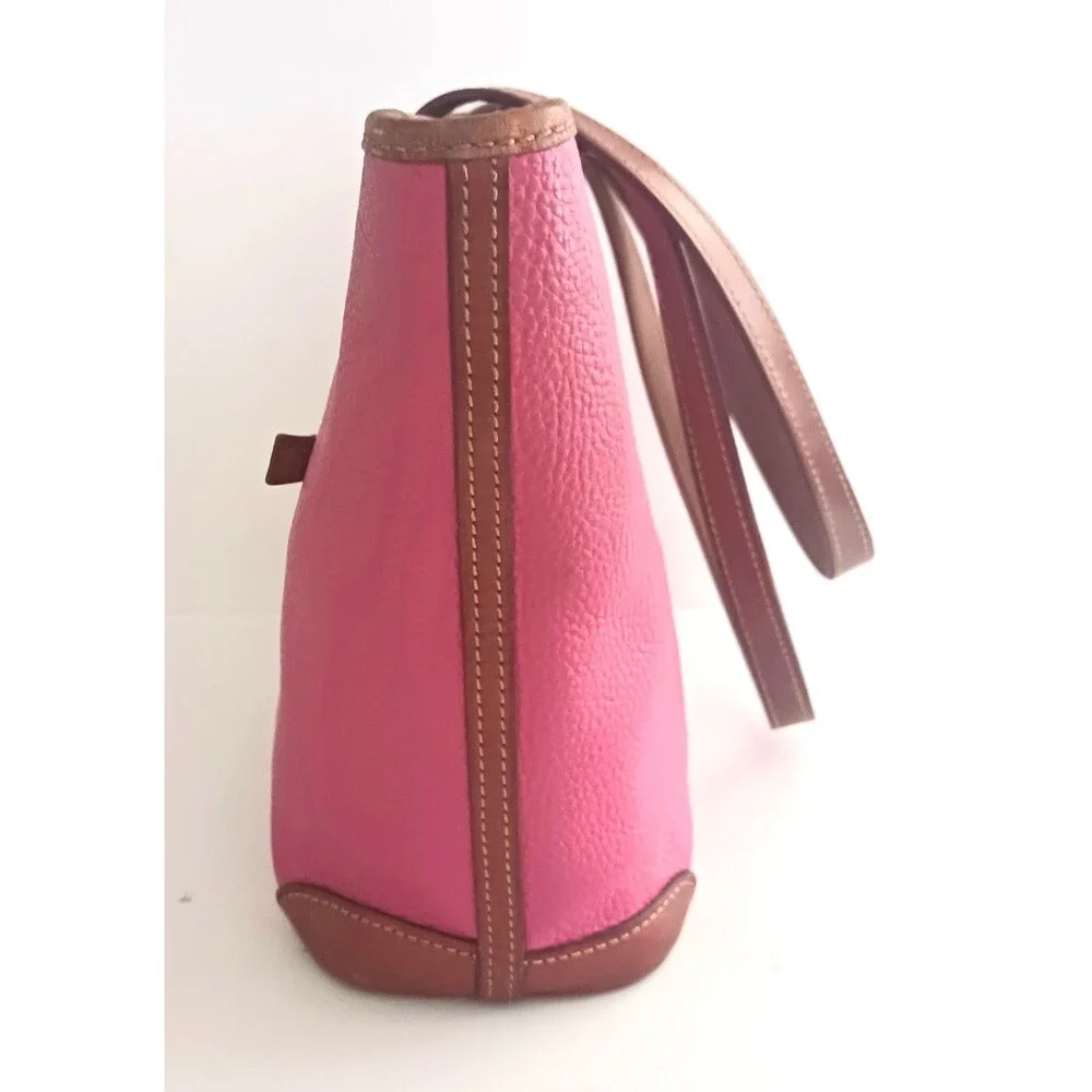 Dooney & Bourke bourke or
