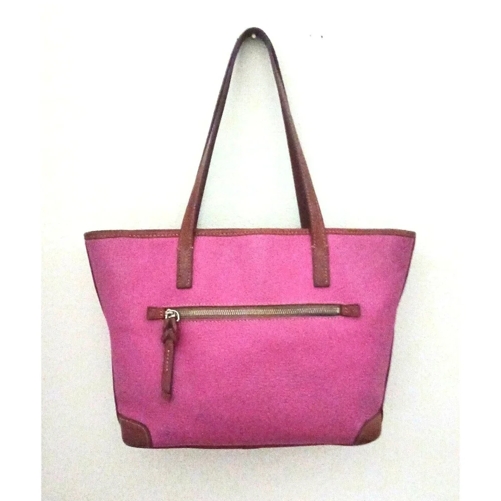 Dooney & Bourke work dooney