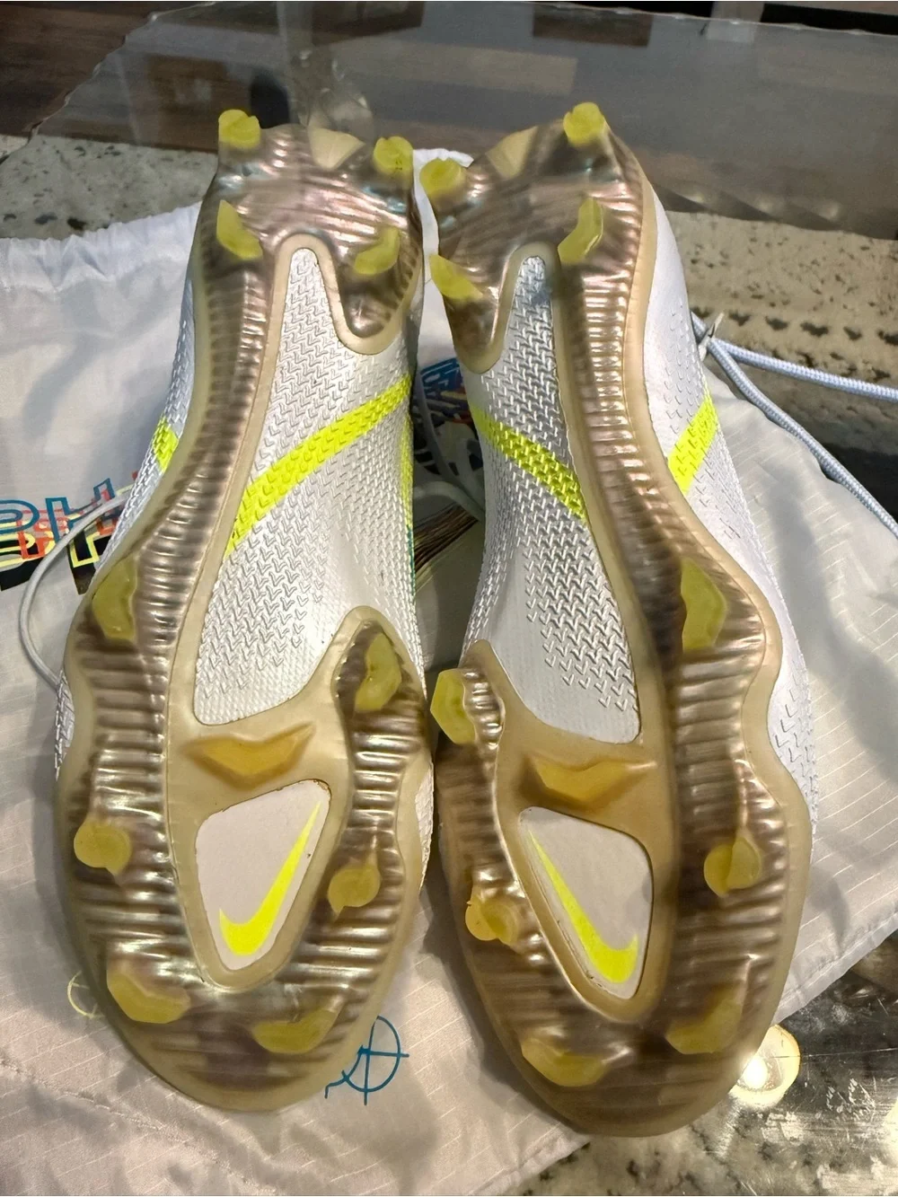 Nike Phantom GT2 Elite DF FG Soccer Cleats