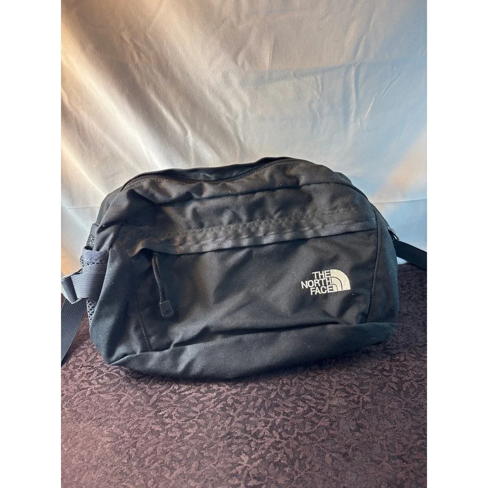 The North Face Black Lumbar Fanny Pack Waist Bag Hiking Travel Mesh Pockets