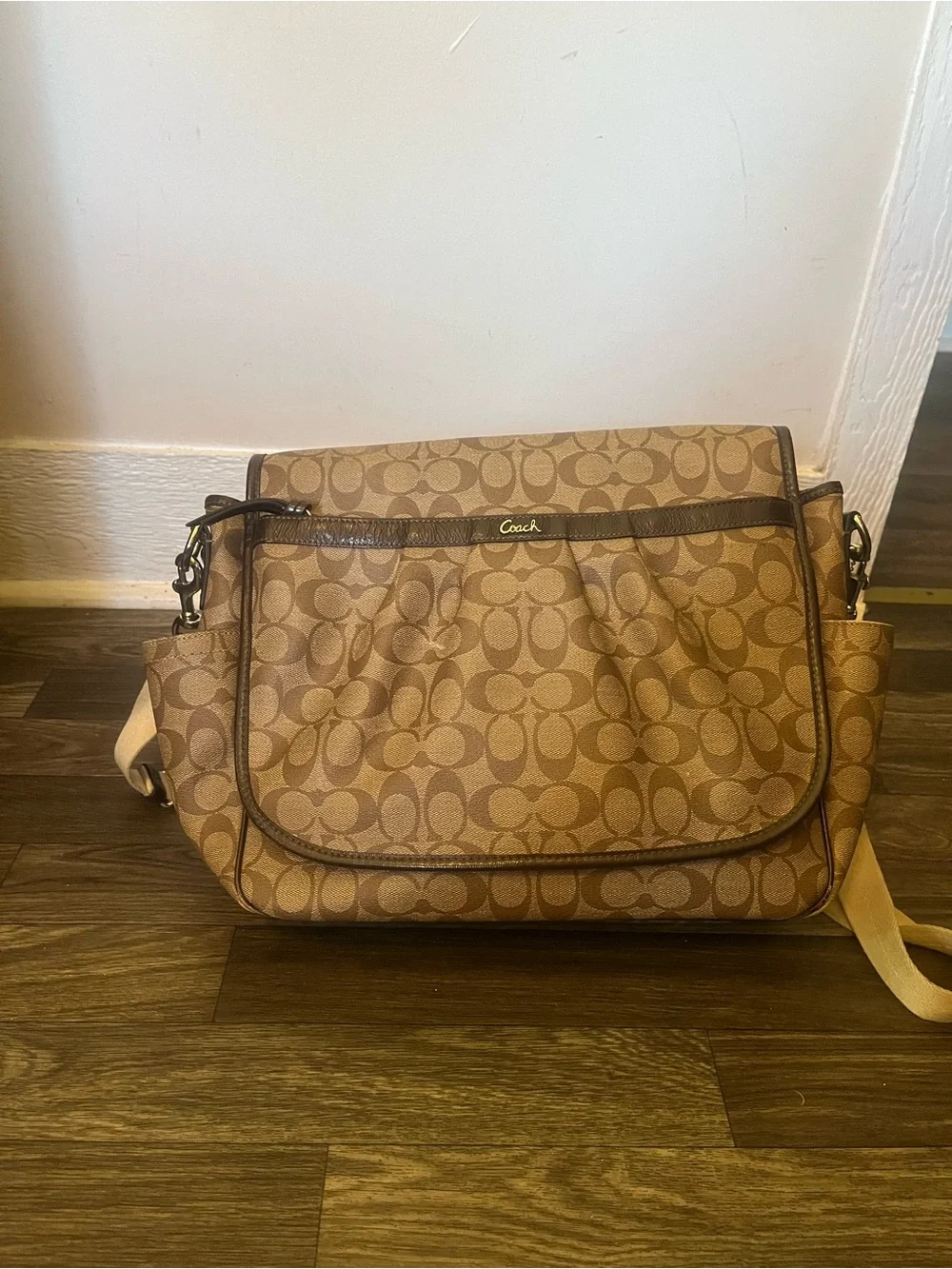 Coach shoulder bag