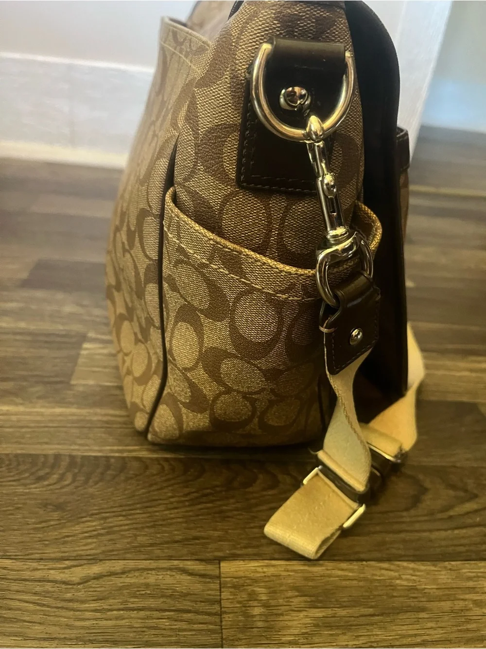 Coach shoulder bag
