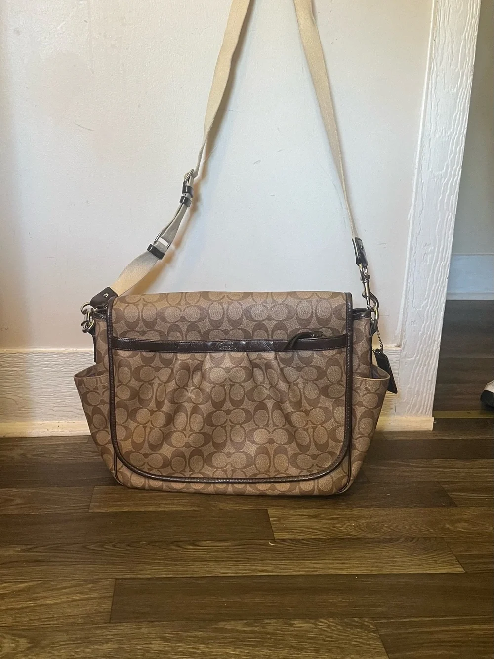 Coach shoulder bag