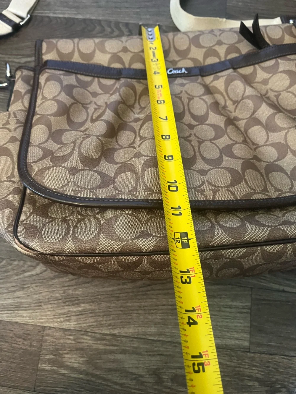 Coach shoulder bag