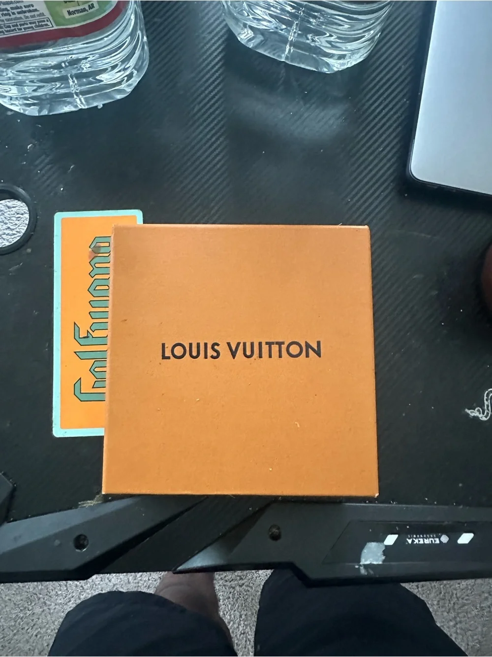 Black Louis Vuitton belt