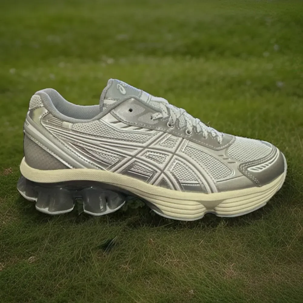 New Women's Size 7 Asics Gel-Kinetic Fluent White Running Shoes 1203A591-101