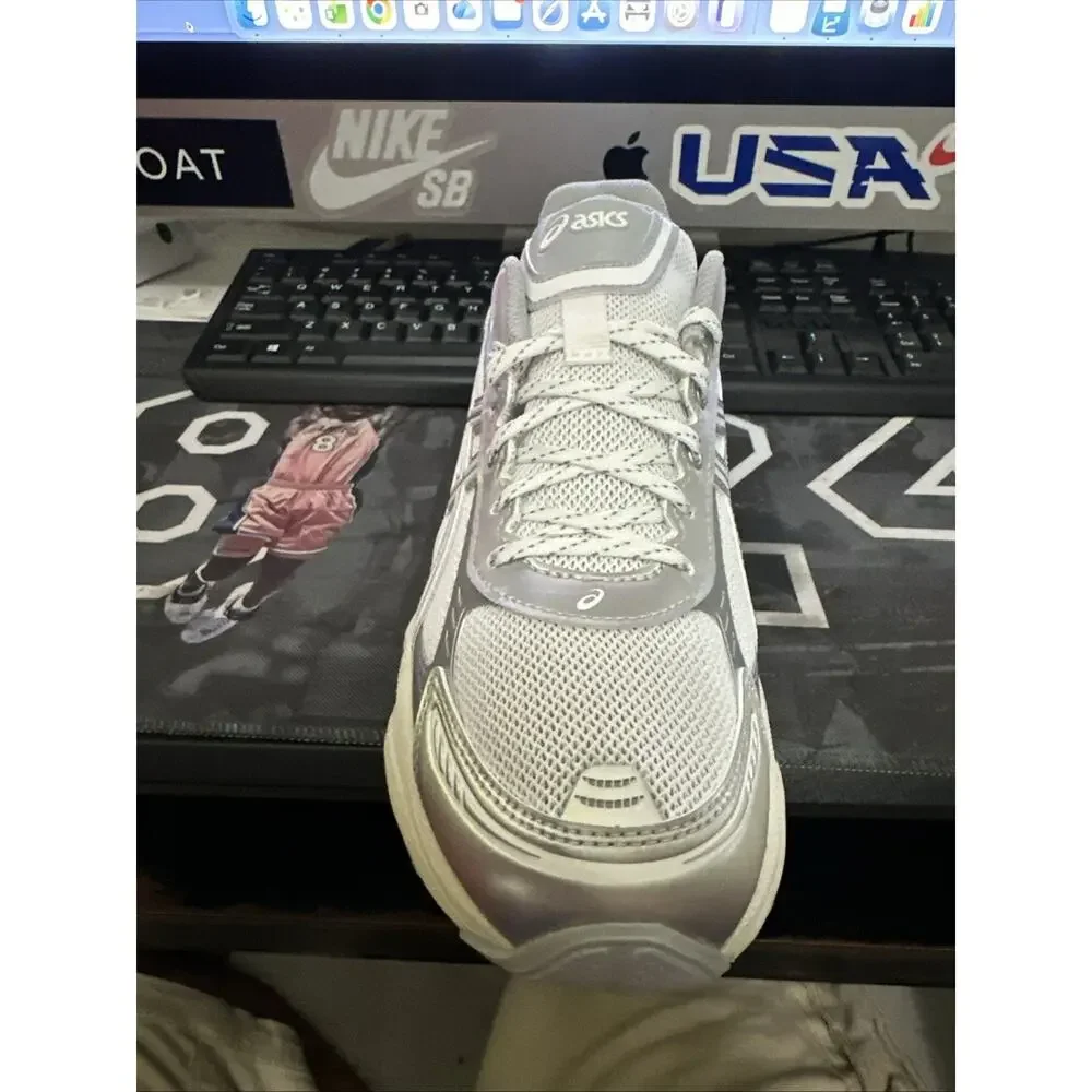 Asics items check shipped