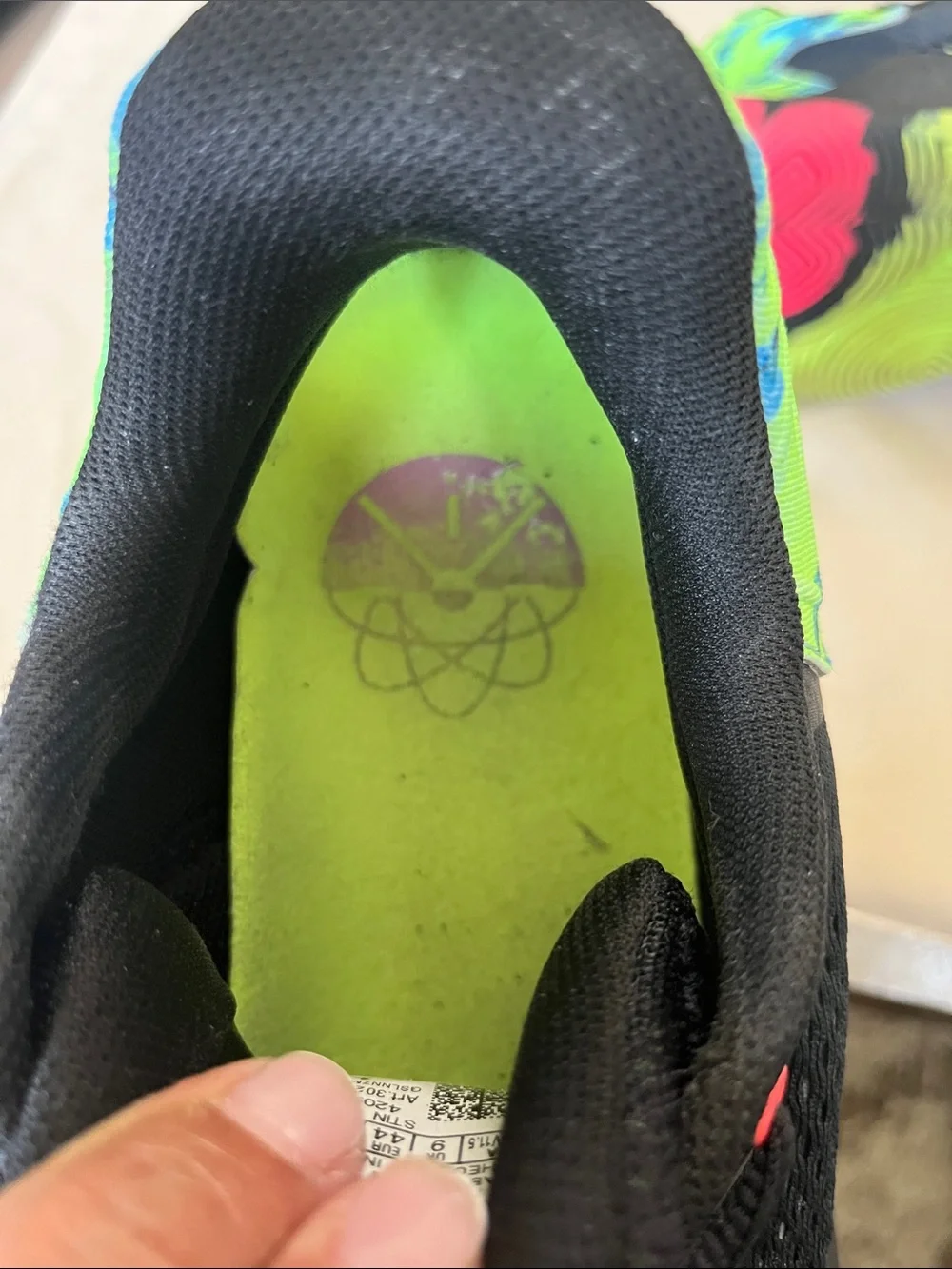 Under Armour Black and Neon Green Athletic Shoe (Men's Size 10)