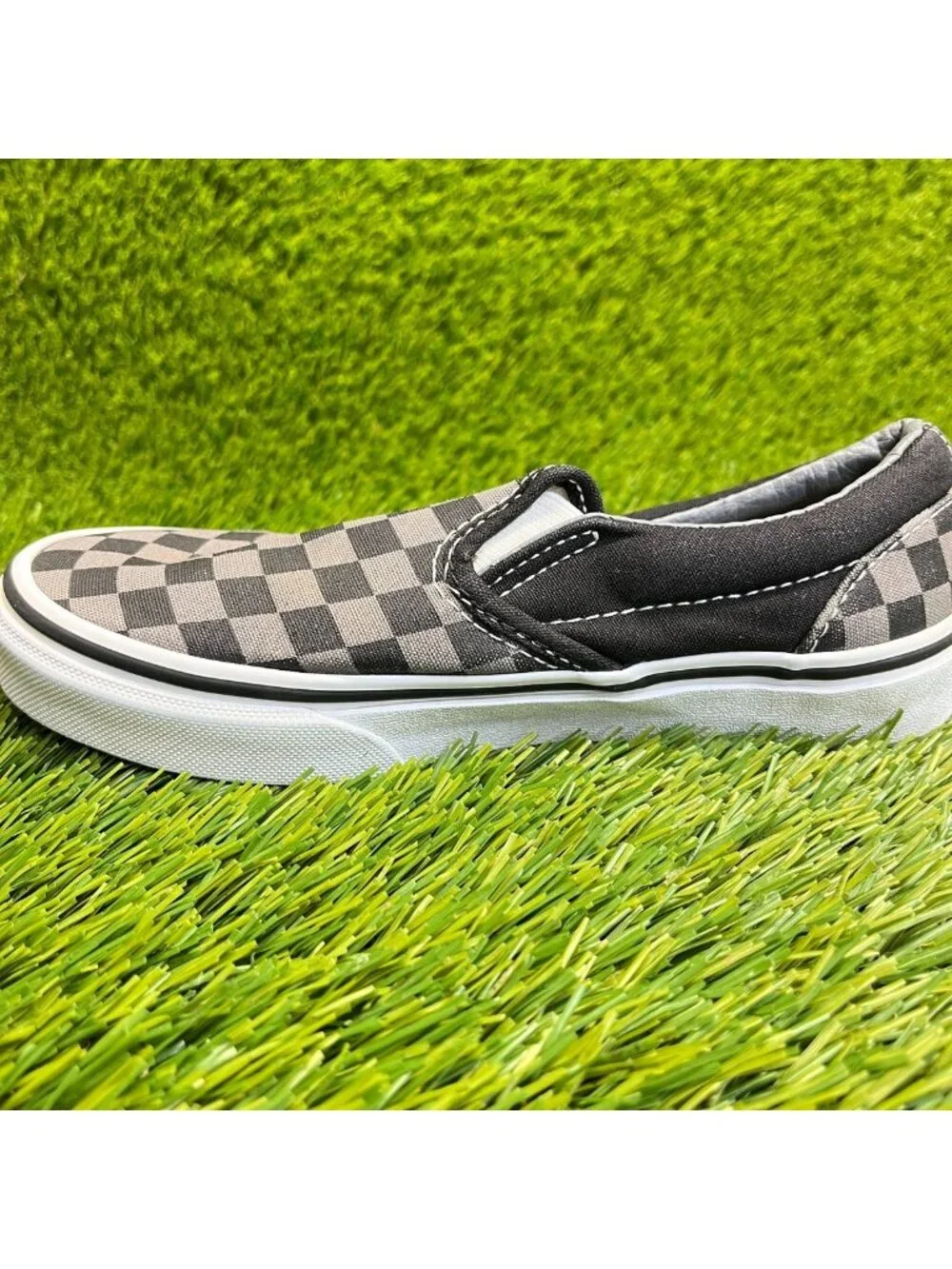 Vans all if