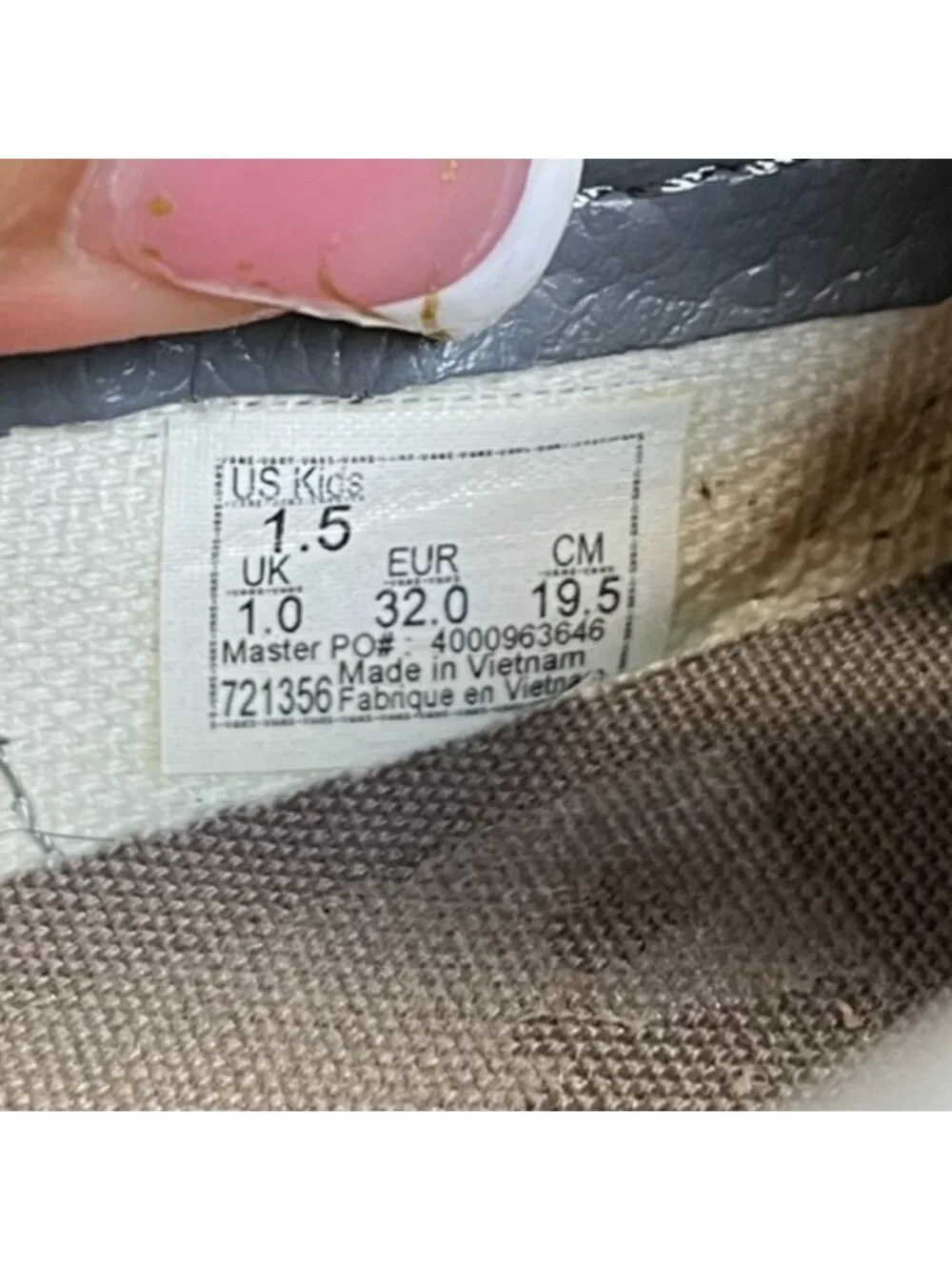 Vans please up marks