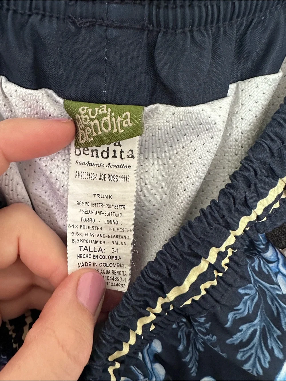 Agua Bendita good used