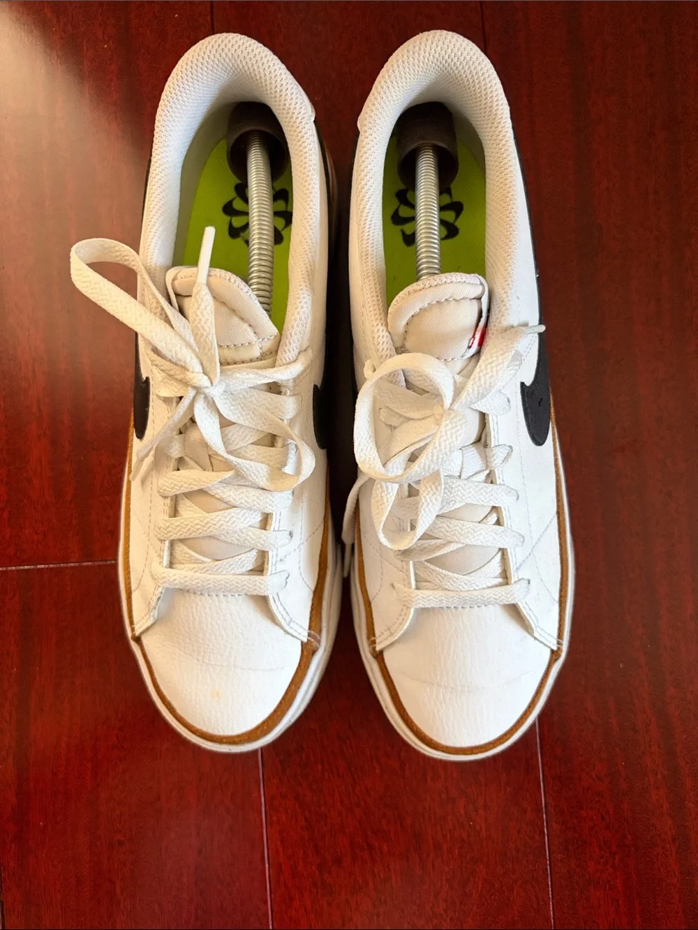 Nike