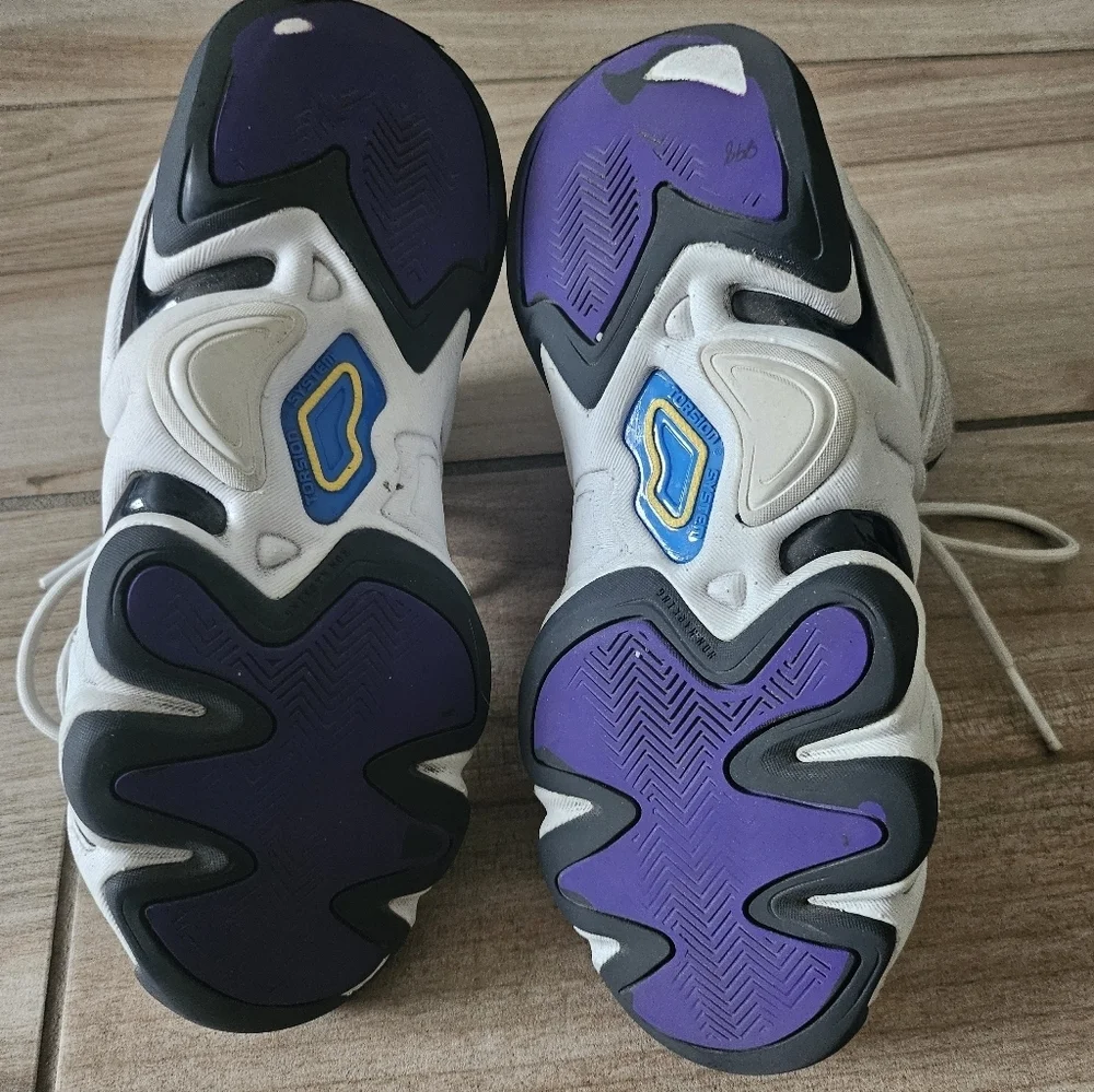 adidas stylish sneakers