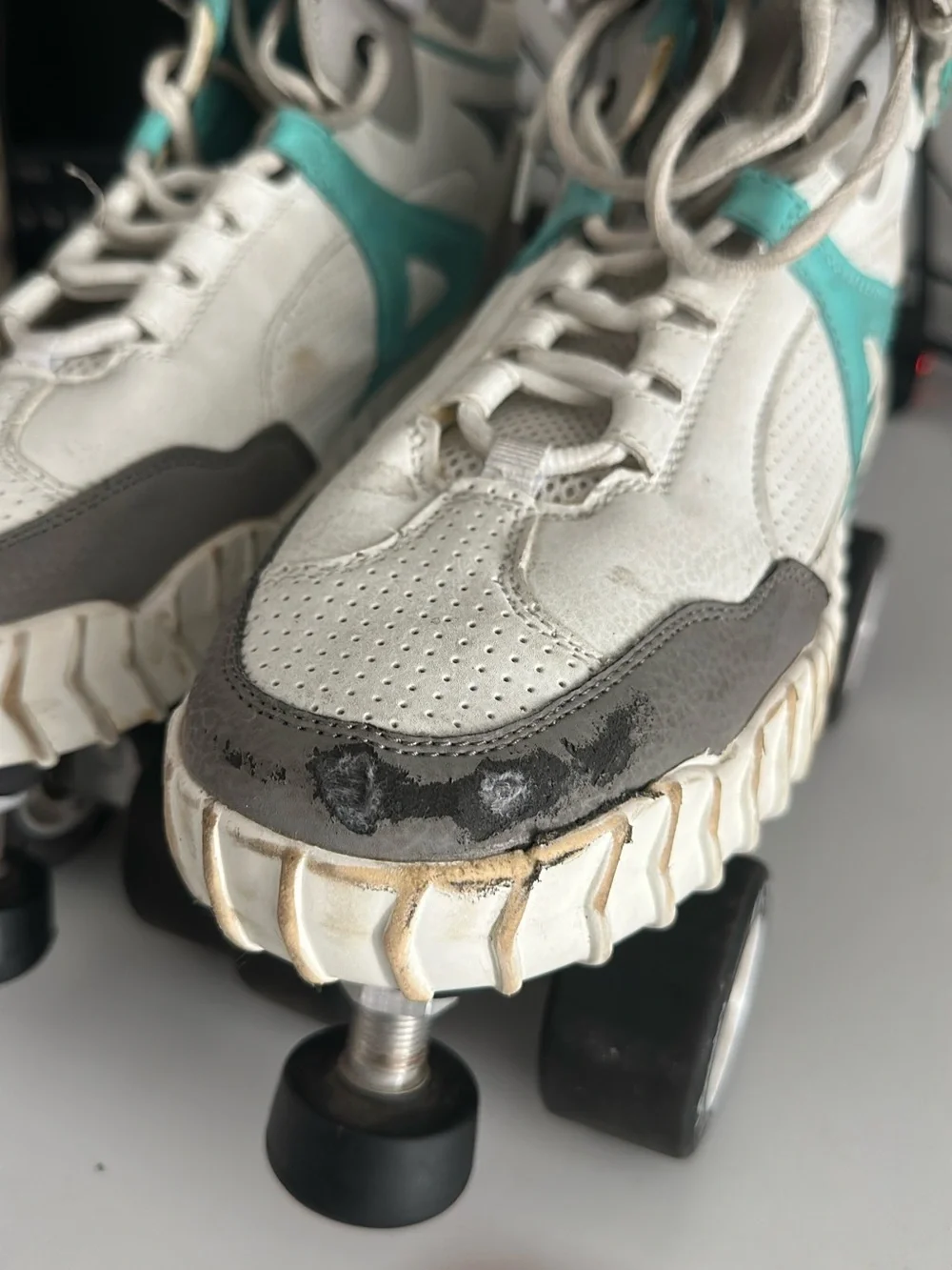 White & Teal Roller Skate Sneakers - Elite