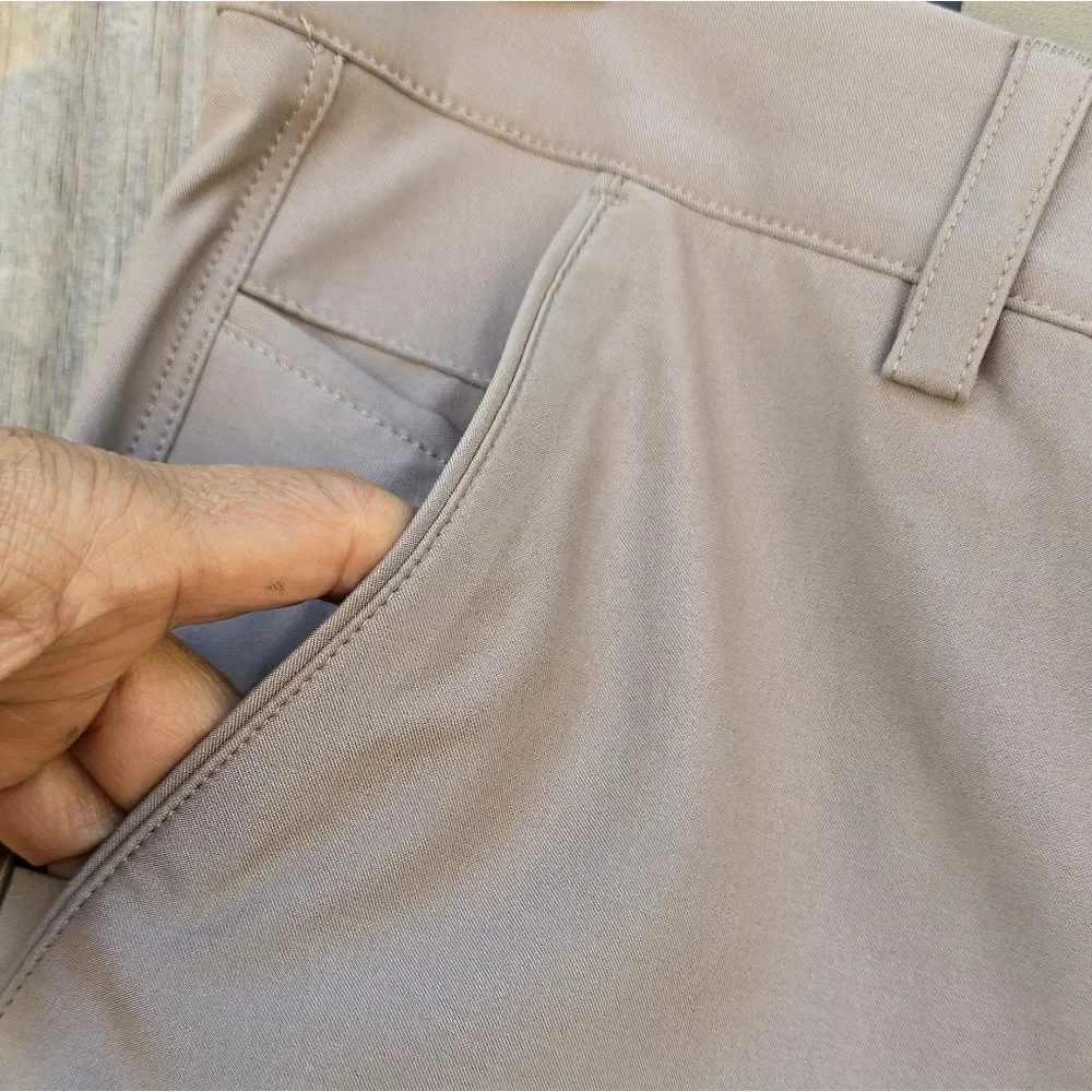 Greg Norman Collection lightweight beige