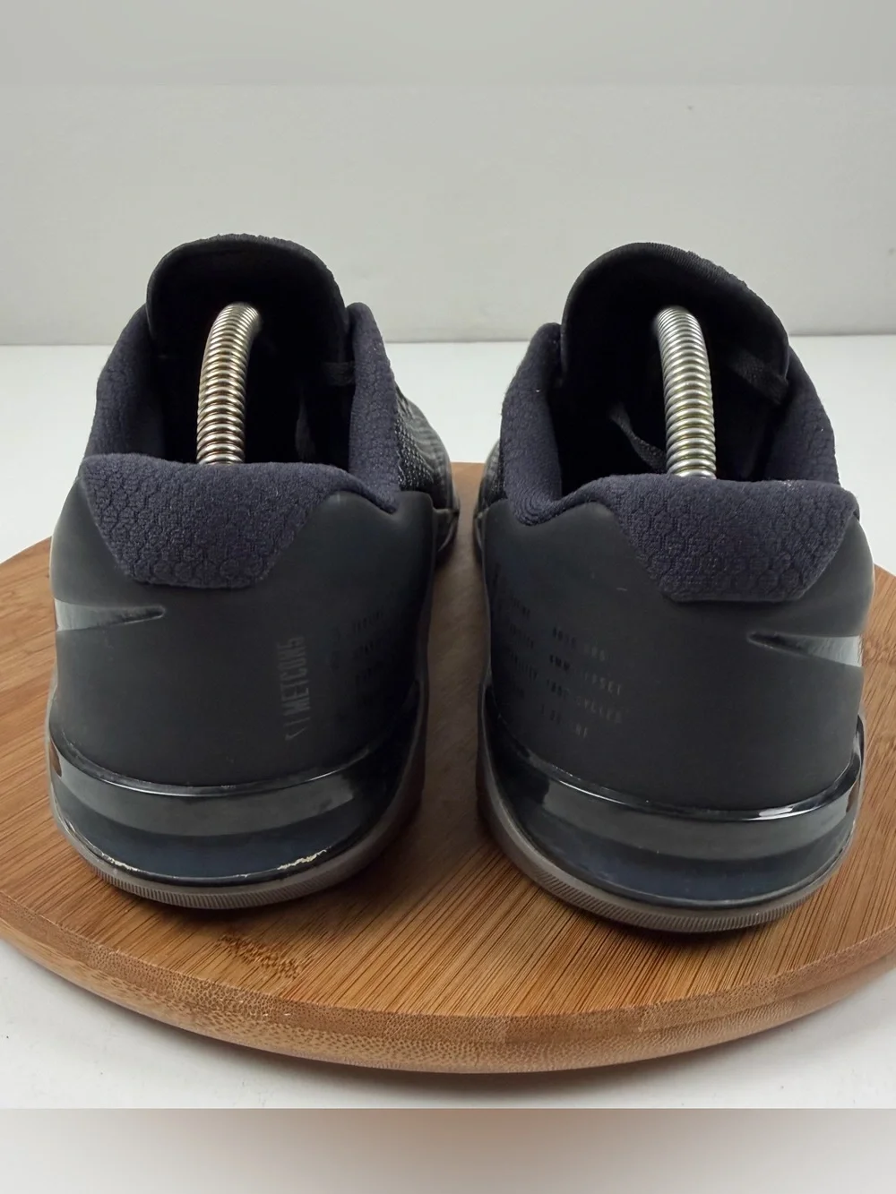 Nike used gently