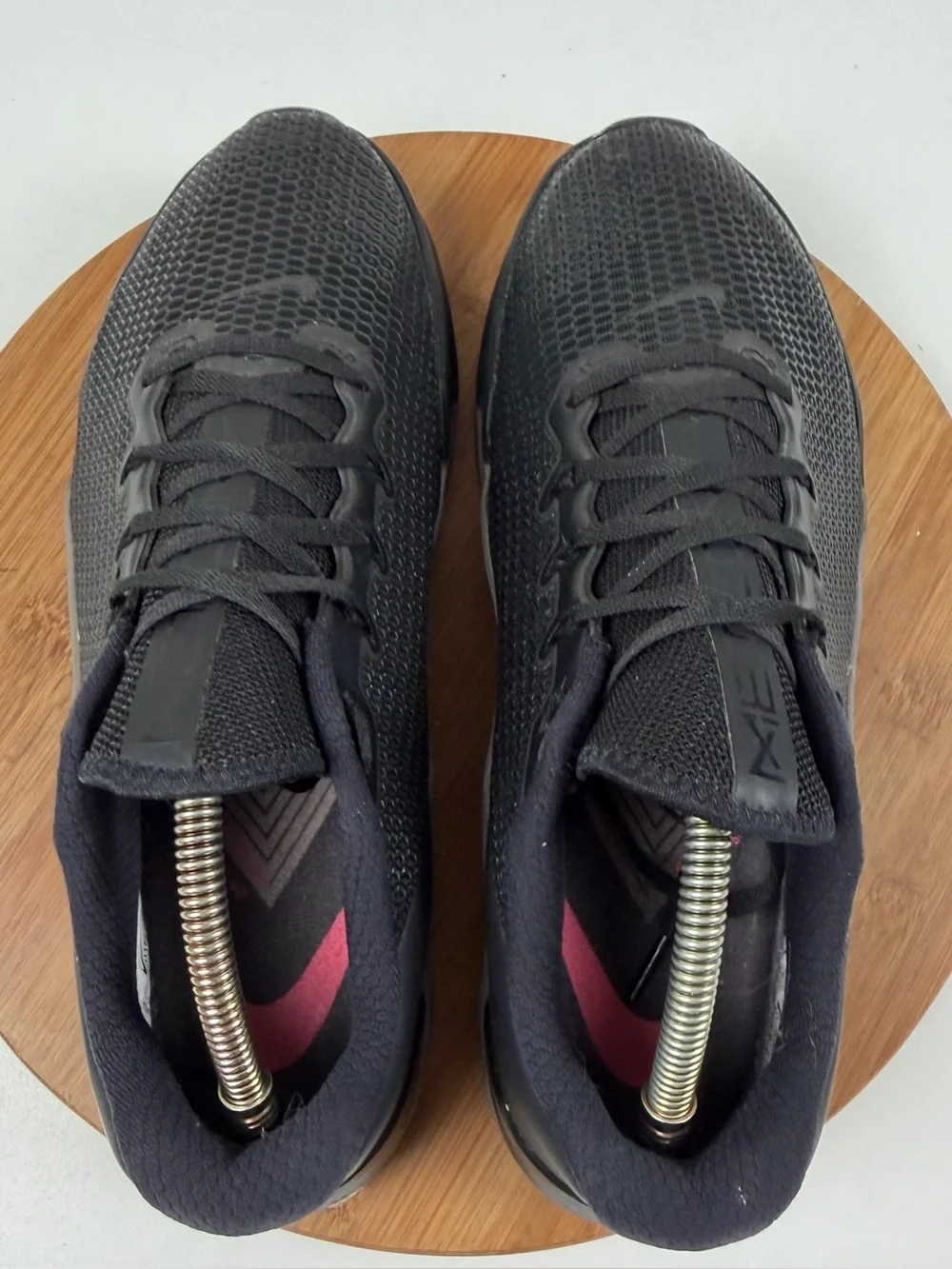 Nike used gently