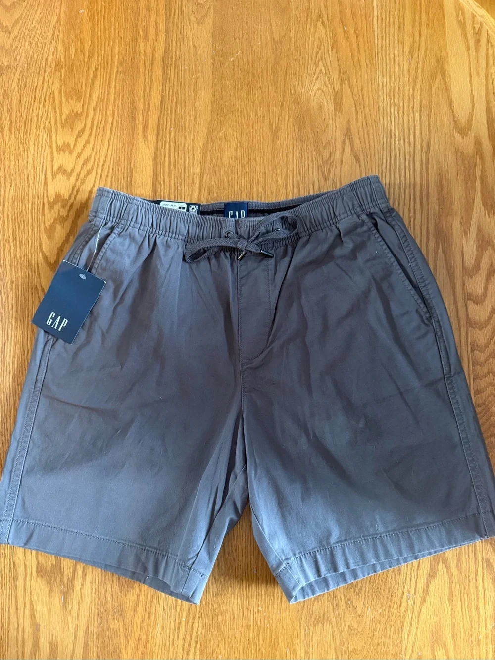 NWT GAP Cotton Elastic Waist Shorts Gray Size Small
