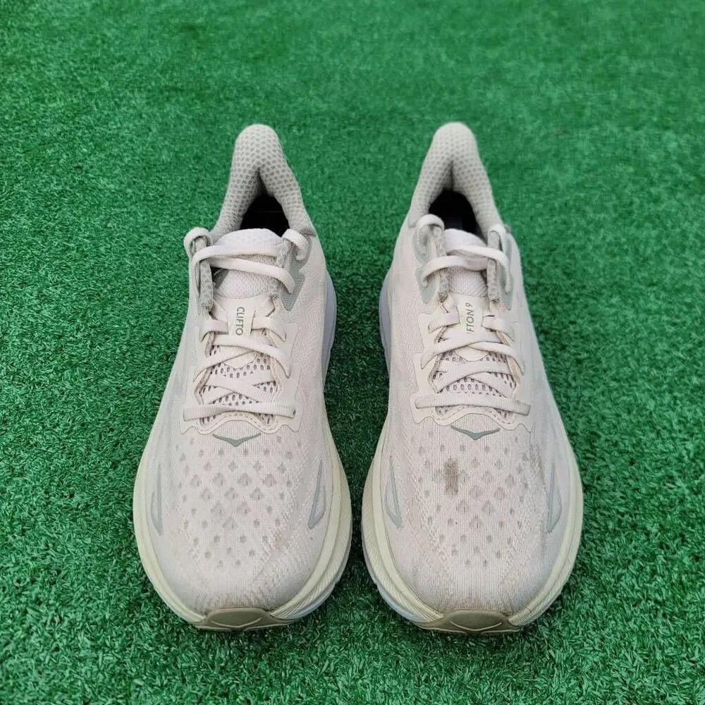 Hoka One One know one size