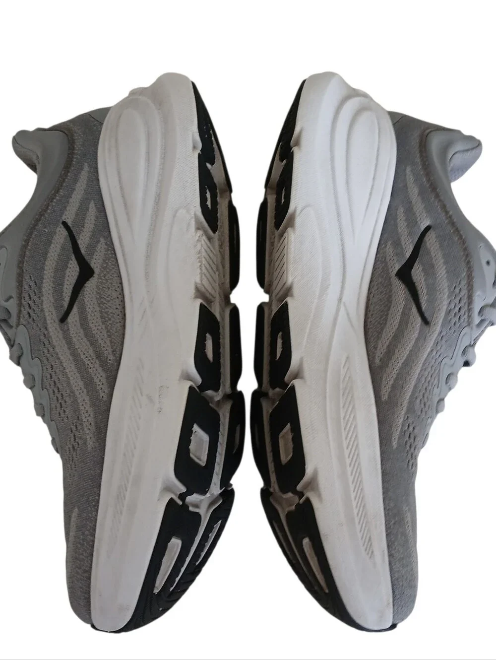 Hoka one cushioned