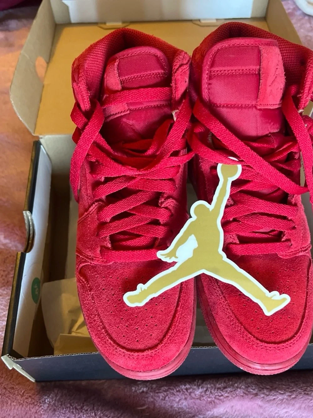 Jordan bold red